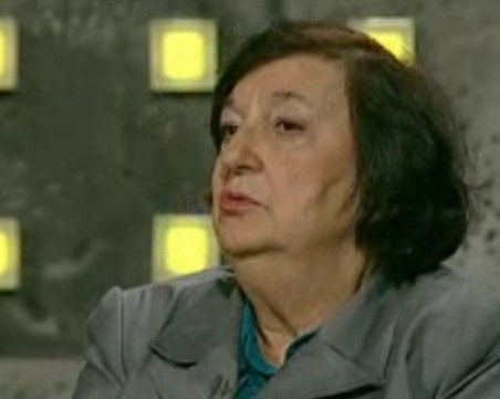 Напусна ни знаковото лице на прехода проф. Нора Ананиева