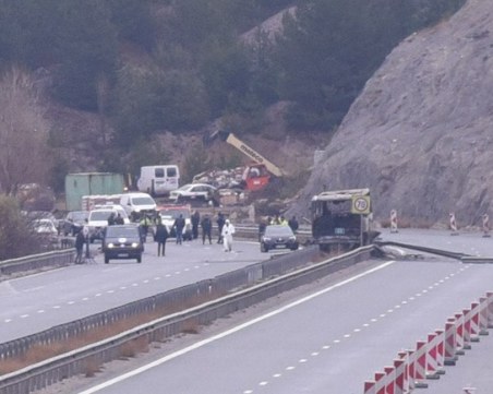 Македонска фирма е строила участъка от АМ 