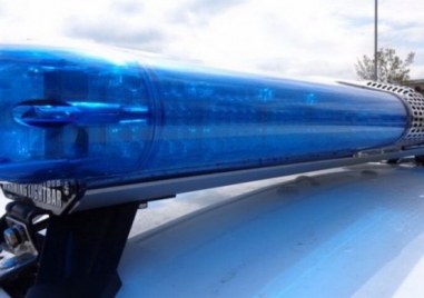 Простреляха мъж пред магазин във врачанското село Попица информираха от