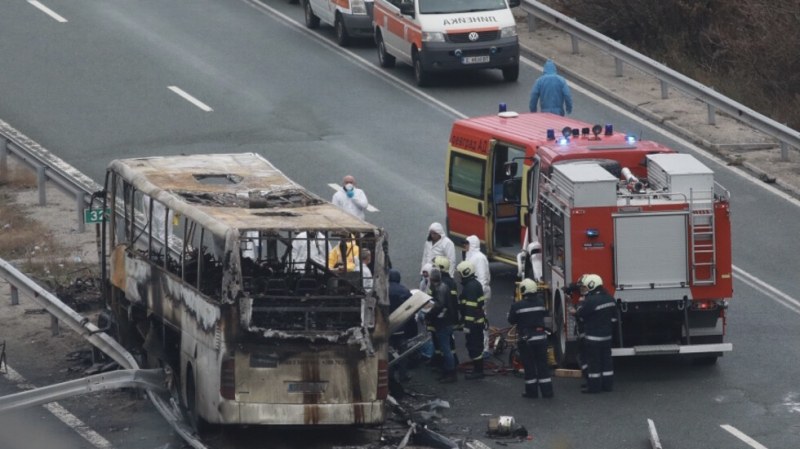 ИПБ: Отсечката, на която пламна автобусът, е високо рискова за ПТП