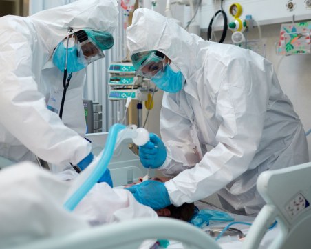 27-годишен с фалшив сертификат почина в София