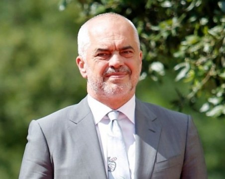 Еди Рама: Албания ще се обедини с Косово един ден