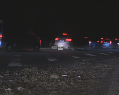 Километрично задръстване блокира и АМ Струма