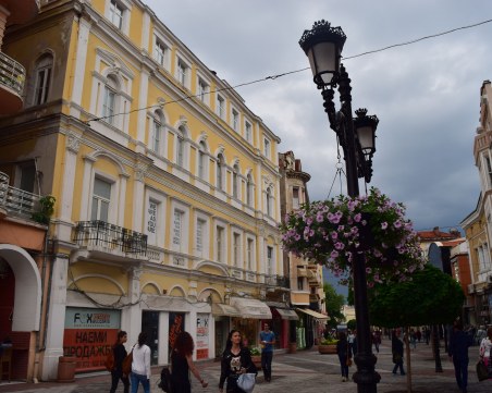 Новата седмицата носи захлаждане и дъжд