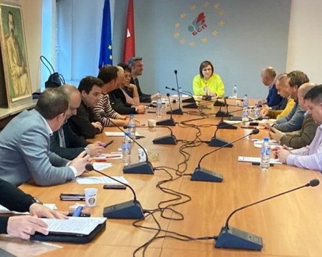 БСП искат писмено споразумение за коалиция, преди да говорят за министри