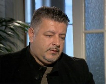 Собственикът на изгорелия автобус: Туби с бензин не е имало