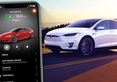 Около 500 потребители на електрически автомобили Tesla не успяха да