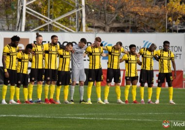 Ботев Пловдив приема Ботев Враца в междинен кръг от елита