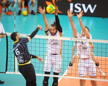 Хебър загуби от полския шампион в първия си мач от групите на Шампионската лига