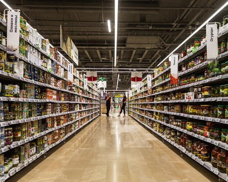 Ограничават цените на основни хранителни продукти в Сърбия