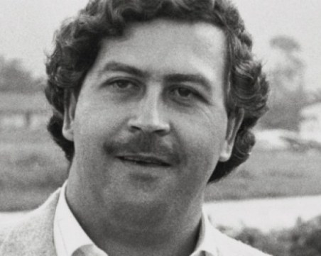 На този ден: В Русия премахват крепостничеството, убит е Пабло Ескобар