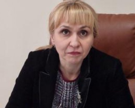 Омбудсманът Диана Ковачева подкрепи родители за връщането на децата в клас