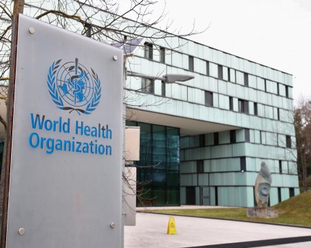 Според СЗО не е необходима нова ваксина срещу Омикрон