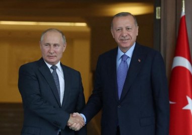 Турският президент Реджеп Тайип Ердоган е разговарял днес по телефона