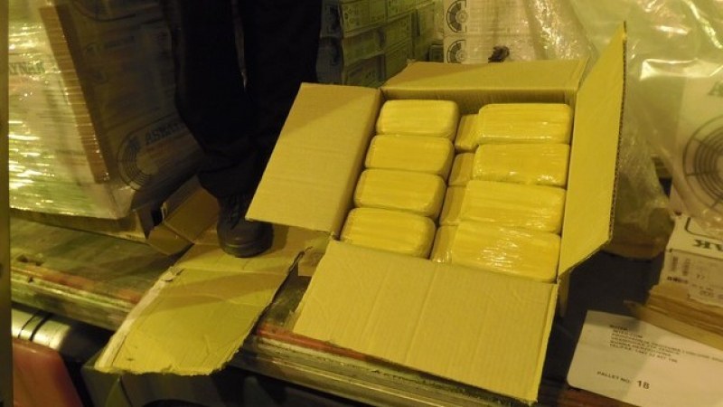 9 години затвор и солени глоби за турците, пренесли хероин в мраморни плочи през България