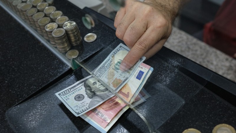 Инфлацията в Турция достигна 3-годишен връх след срива на турската лира