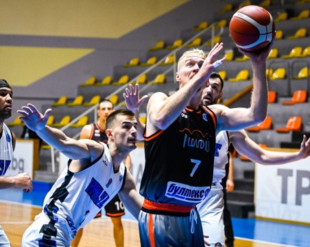 Академик подновява битките в НБЛ