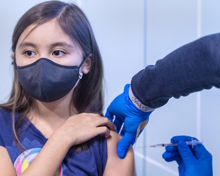 Австралия одобри ваксината на Pfizer за деца от 5 до 11 г.