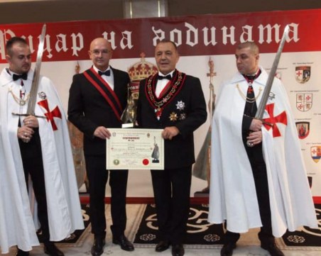 Ген. Мутафчийски стана Рицар на годината