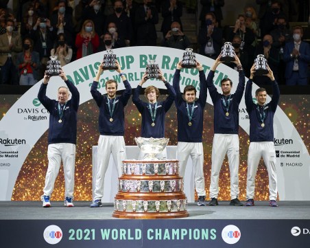 Русия спечели за трети път Купа Дейвис