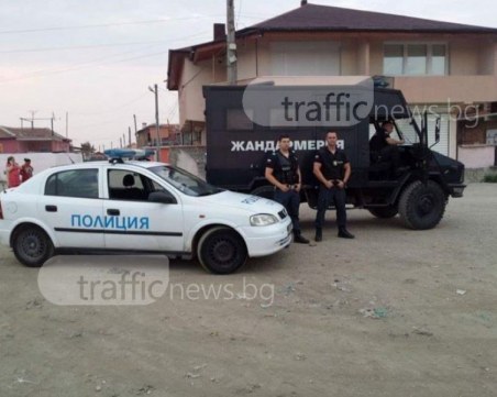 Полиция и РЗИ нахлуват в къщите за гости и заведенията в Пловдив