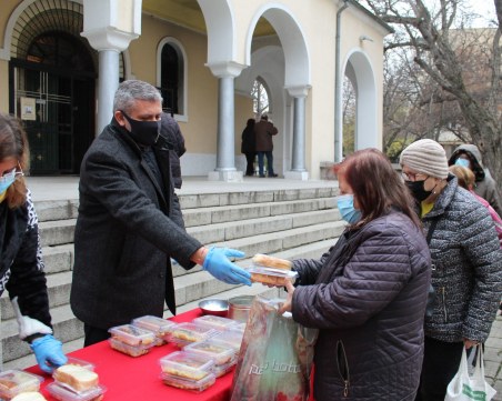 Раздадоха курбан за здраве и благополучие в район 