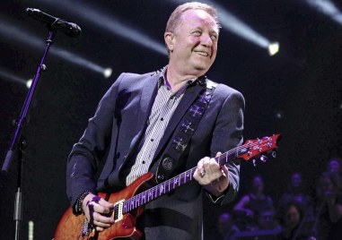 Рок легендата Джон Майлс почина на 72 годишна възраст съобщават от