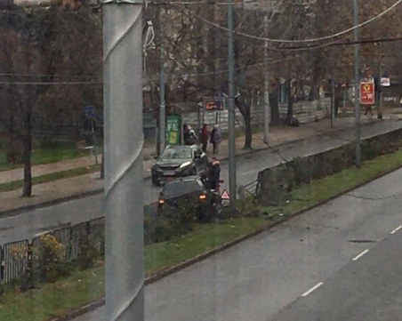 19-годишен е шофьорът от катастрофата на булевард 