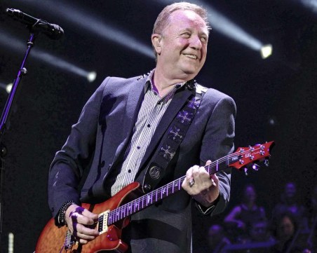 Почина рок легендата Джон Майлс