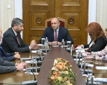 ДБ след преговорите при Радев: На главния секретар на МВР тази позиция му е висока