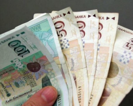 Ето как ще се плаща през 2021 г., ако работите по Коледа и Нова година