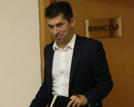 Кирил Петков: Изчакваме събрание на БСП, до вдругиден трябва да вземем мандата