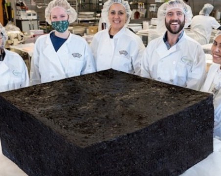 Направиха брауни с марихуана, което тежи 850 килограма