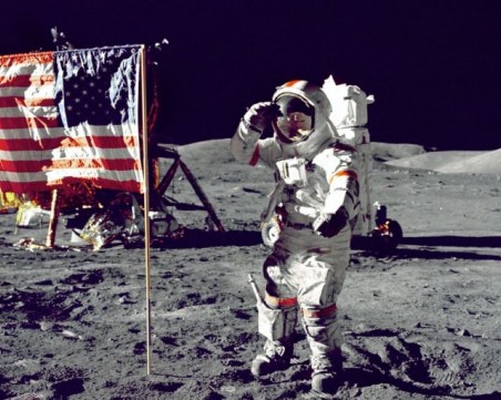 Защо кацането на Луната НЕ може да е 