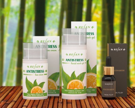 Празниците наближават! РЕФАН с големи отстъпки на стилни подаръчни комплекти
