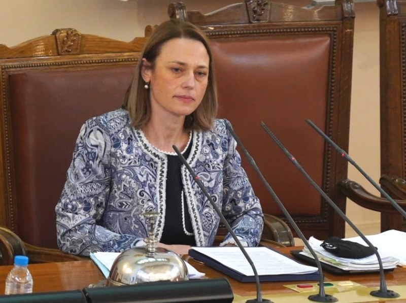 Ива Митева: Една от партиите има възражения за коалиционното споразумение
