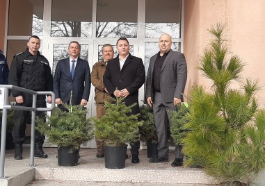 Областната дирекция на МВР Пловдив се включи в благотворителната