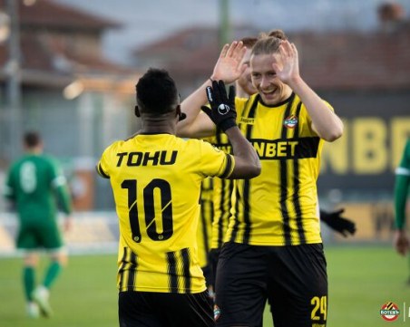 Ботев срещу Царско село в последен мач за полусезона