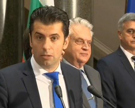 Представиха кабинета 