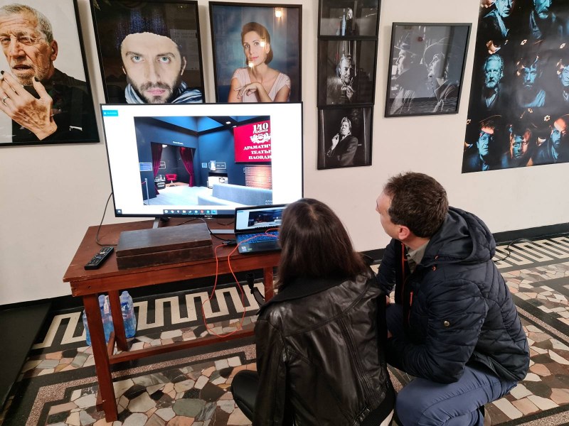 Музеят на пловдивския театър показва с VR очила първата зала, предвиждат и виртуални постановки