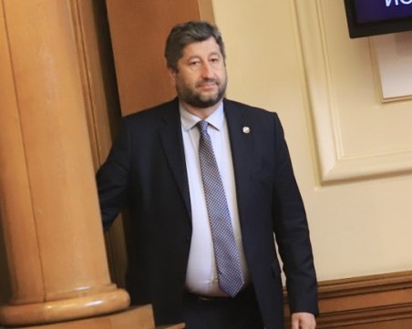 Христо Иванов: Управлението ще е трудно, може да се окаже с преходен характер