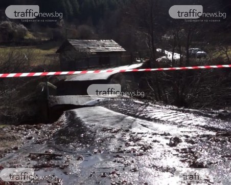 Откъснат мост и прелели реки в Родопите