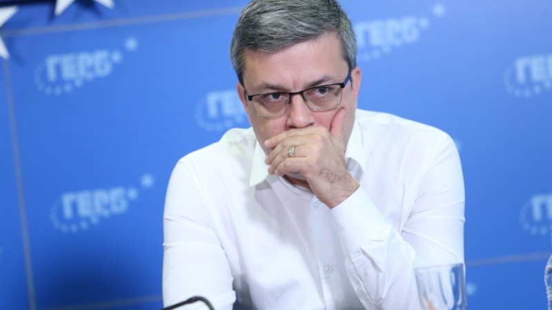 ГЕРБ няма да разговарят с ПП, докато Рашков е министър