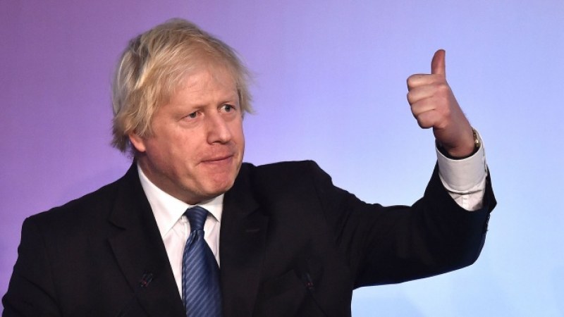 Повечето британци искат оставката на Борис Джонсън