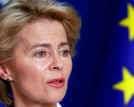 Фон дер Лайен коригира туита си за Кирил Петков