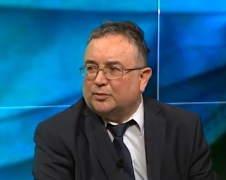 Проф. Чавдар Ботев: Епидемията ще приключи през февруари - март