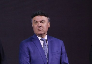 Президентът на родния футбол Борислав Михайлов обяви че в БФС