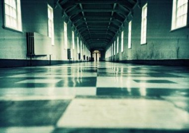 Окръжен съд Варна настани за изследване в психиатрично заведение