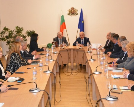 Социалният министър: Трябва да има справедливо увеличение на пенсиите