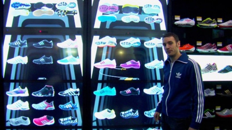 Nike ще създава спортни обувки за виртуалния свят на Facebook